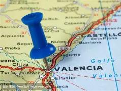 半岛体育官网入口注册-转折点瓦伦西亚扳平良机，西甲今夜攻防权衡，管理层满意，训练强度明显提升